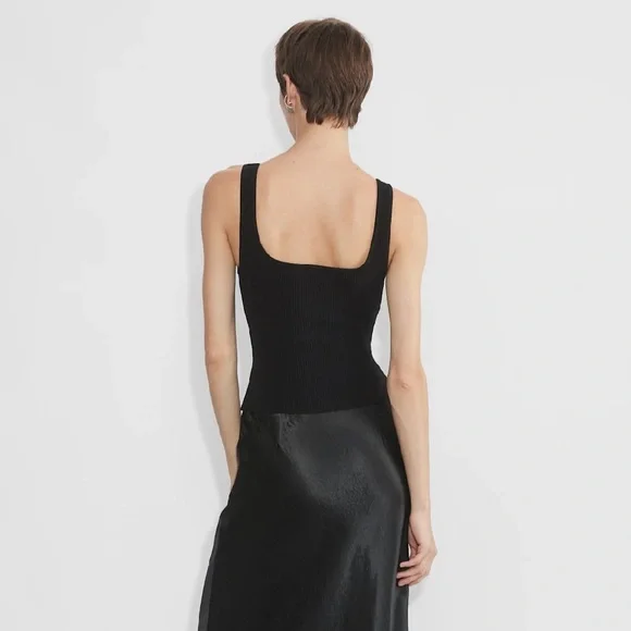 Babaton Black Ribbed Tank Top - Picture 4 of 7